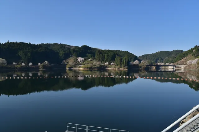 Kamitsu Dam Lake