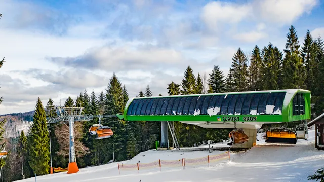 Czarny Groń Ski Station