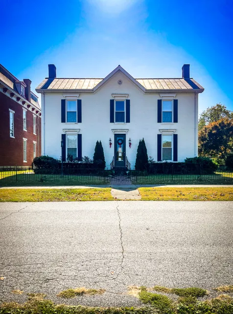 The Rosemary Clooney House