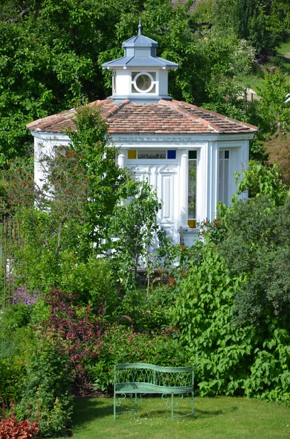 place image