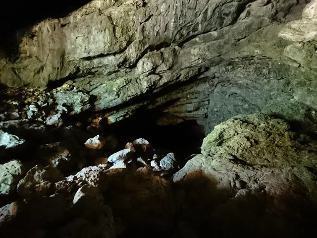 Tzanis Cave