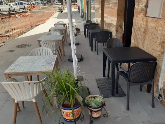 Tasca El asunto los Parres