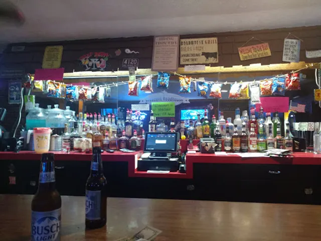 Crescent Roadhouse Bar & Grill