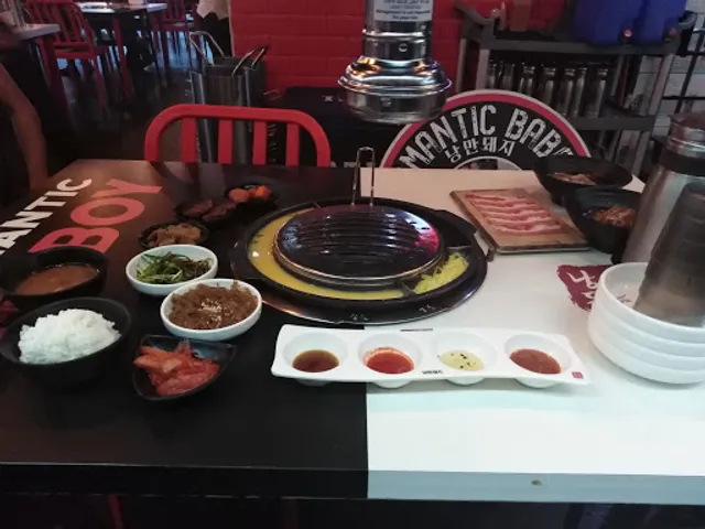 Romantic Baboy - Crossroad Tandang Sora