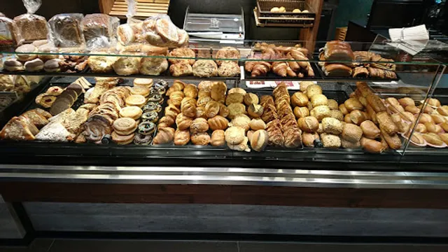 Back- und Caféhaus Tröster