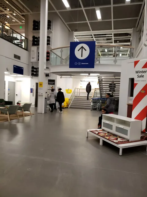 IKEA Distribution Center