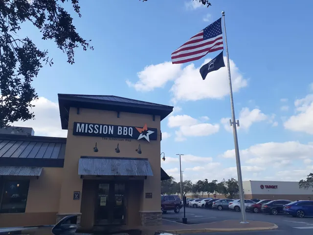 MISSION BBQ