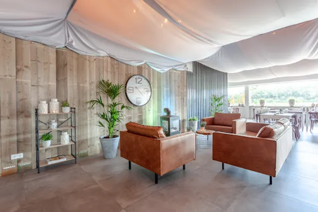 HarTeluk hotel-restaurant Afsluitdijk Zurich