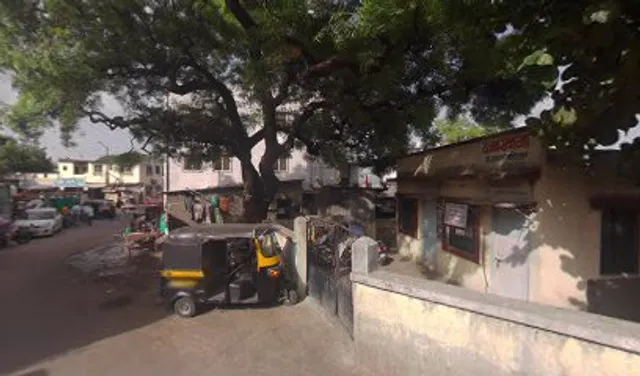 मनोज भेळ करमाण स्नॅक्स सेंटर