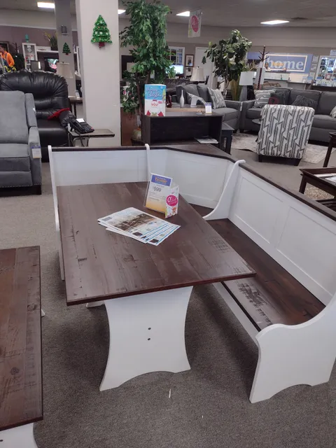 Farmers Home Furniture | Summerville, GA