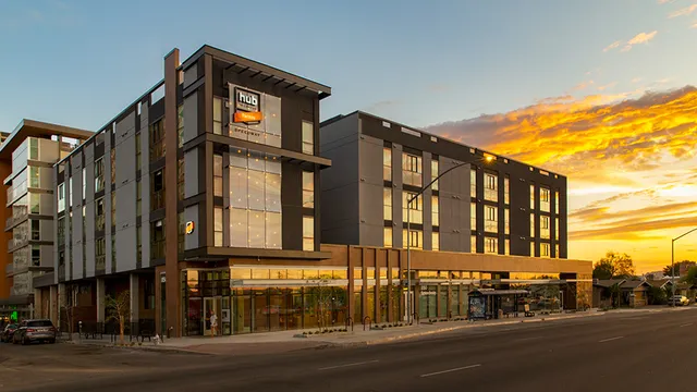 Hub on Campus Speedway