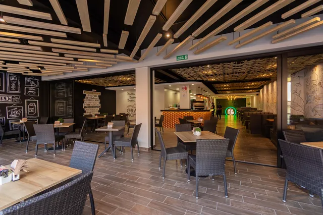 Rovianda Plus Madero