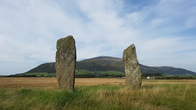 Giants Grave Stones