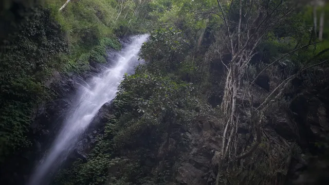 Dlundung Waterfall