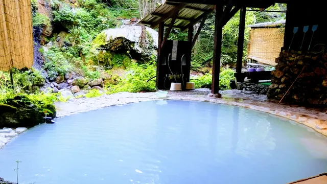 Shirahone Onsen Open-air Bath