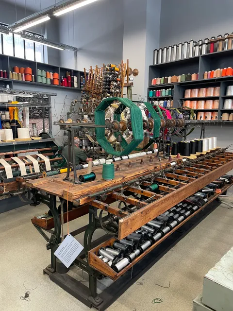 Benaki Museum / Mentis Spinning - Antonopoulos (NH.MA.)