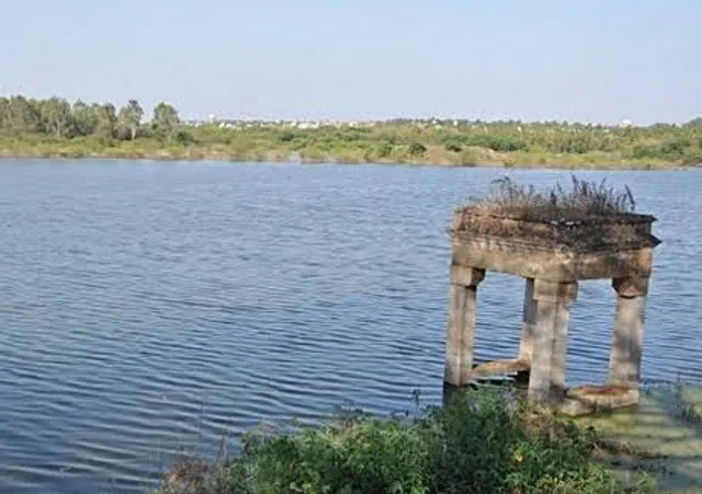 Lingambudhi Lake
