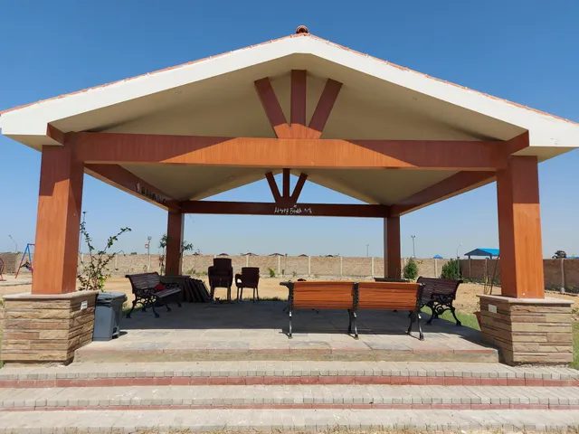 Royal Farms & Countryside Resort