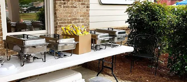 Crowe's Open Air Bar-B-Que & Catering