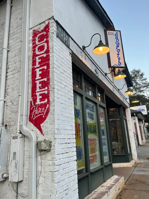 Pure Quill Superette