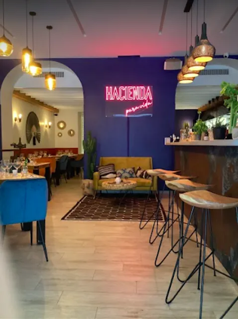 HACIENDA BAR Y COCINA