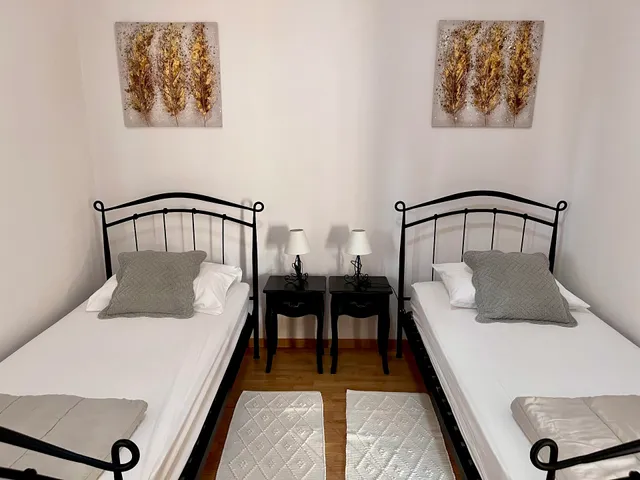 Apartments Cesare Cavtat