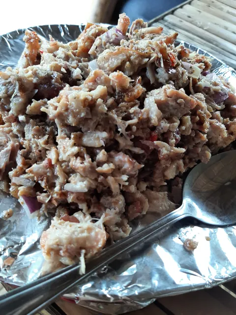 Lembest Lechon - Tagaytay Picnic Grove