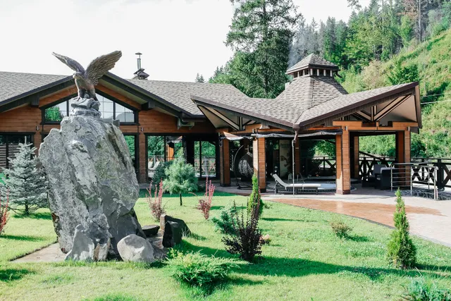 "Жди Ня Єво" відпочинковий комплекс