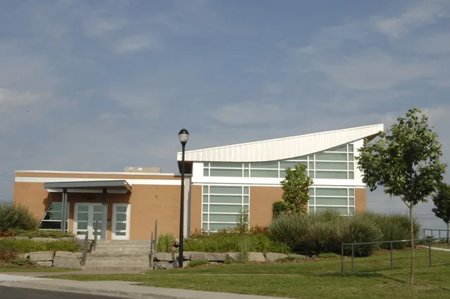 Chalet Du Parc Marie-Victorin