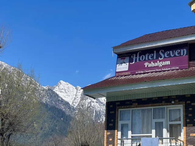Hotel Seven Pahalgam