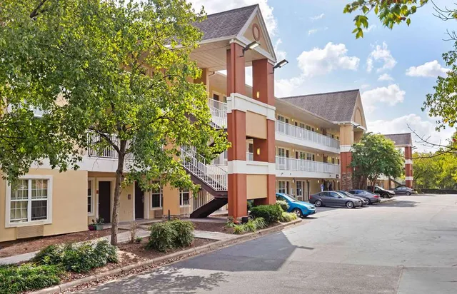 Extended Stay America Select Suites- Durham - University