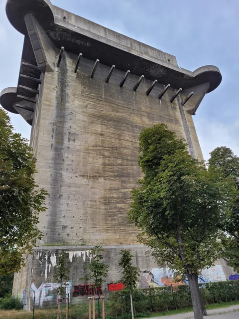 Anti-aircraft gun tower 7, L-Tower, Augarten