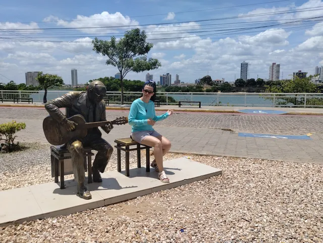 Statue of João Gilberto