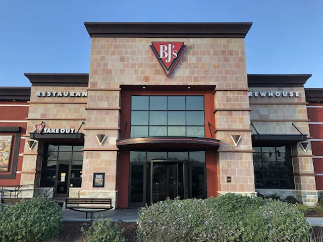 BJ's Restaurant & Brewhouse