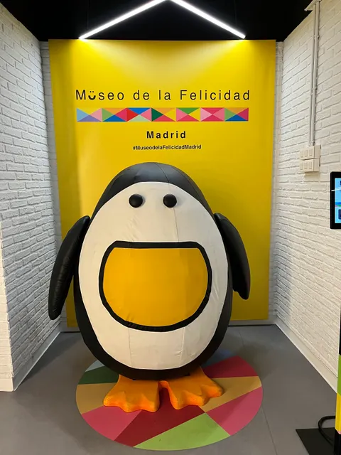 Museo de la Felicidad · MÜF