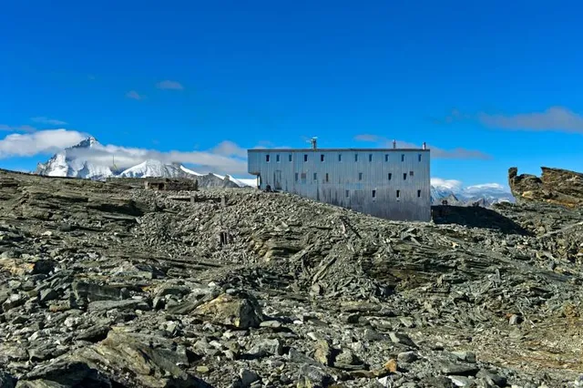 Cabane de Tracuit CAS