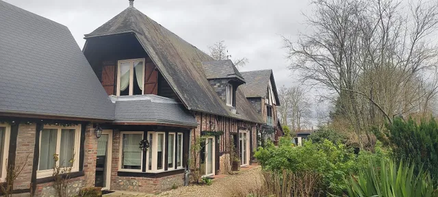 Le logis fleurs et jardins de Pitry