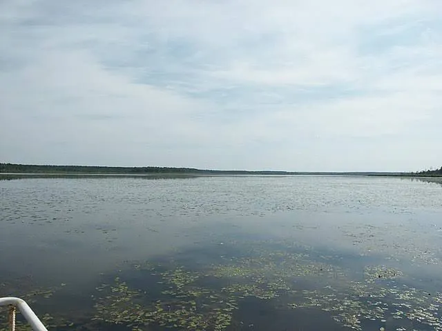 Bol'shoye Kirillovskoye Ozero