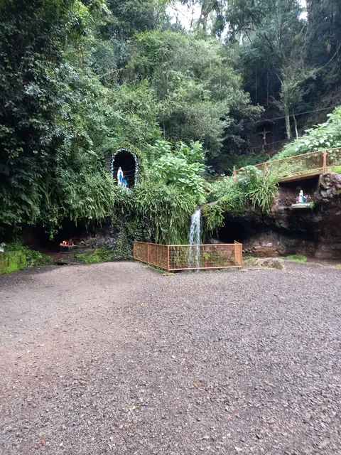 Gruta de Sede Figueira - Nossa Senhora de Lourdes