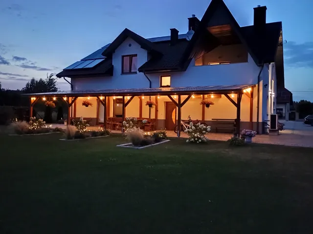 Villa na Chabrowej, P.W. Lukas