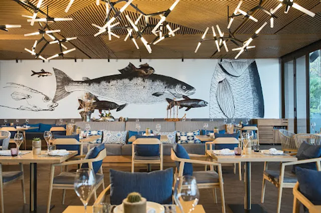 Pebbles Bar and Grill