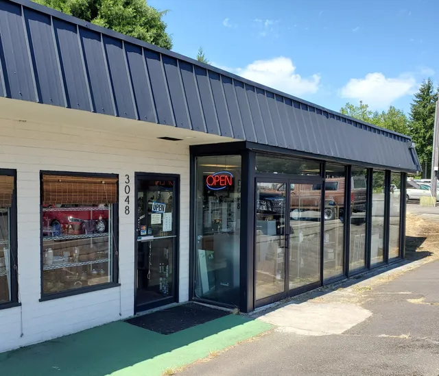 Antique Peddlers Mall