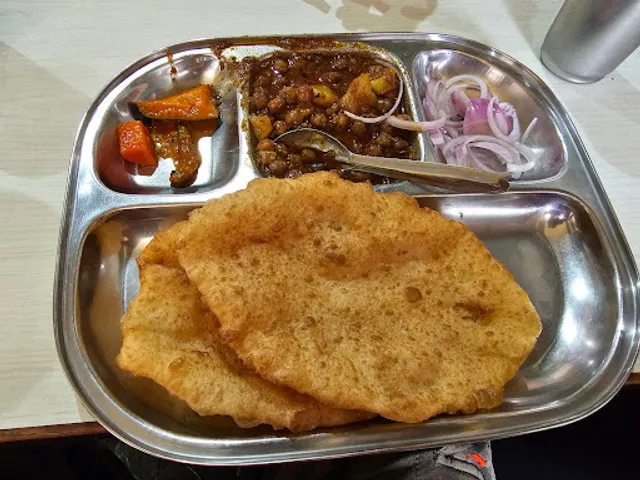 Delhi Refreshment Centre