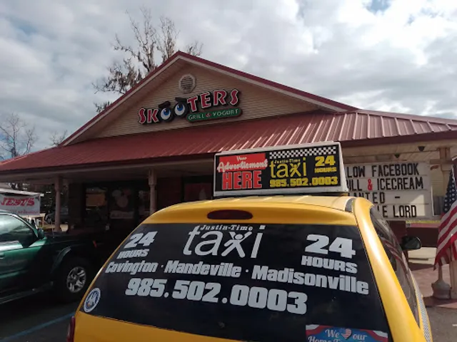 Skooters Grill & Yogurt