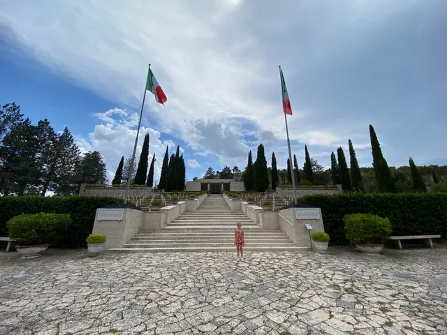 Sacrario Militare Italiano di Monte Lungo