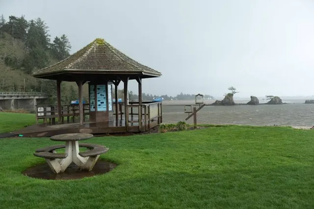 Siletz Bay Park