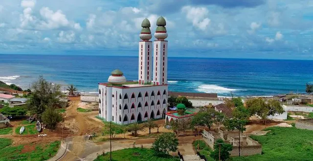 Mosque of the Divinity