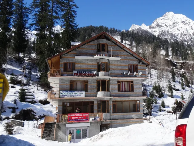 Solang Holiday Restaurant