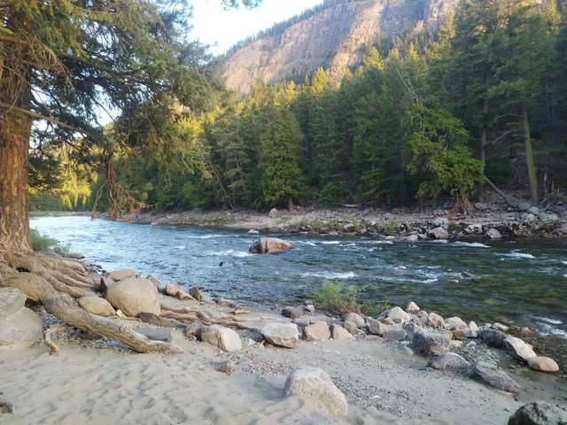 Stemwinder Provincial Park