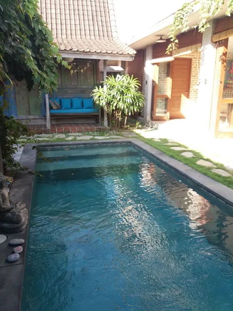 Villa seniman 1